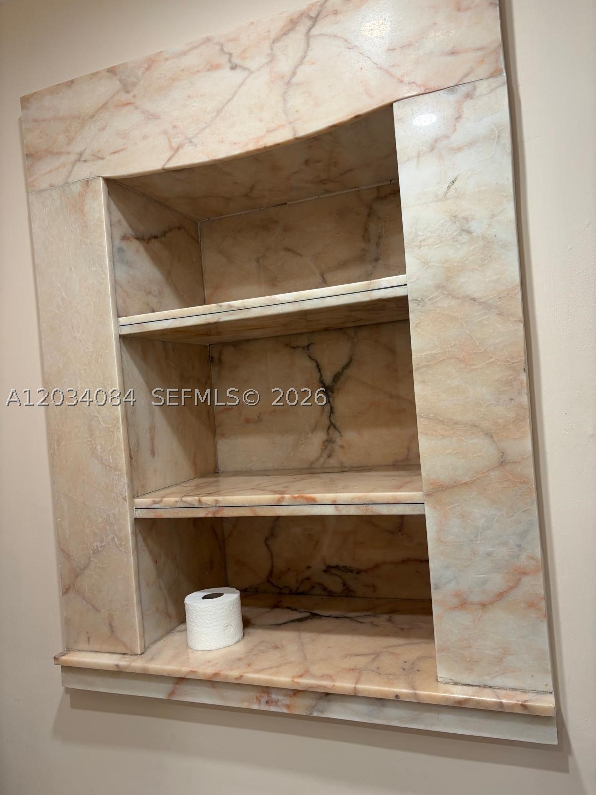 BISCAYNE HEIGHTS - Residential