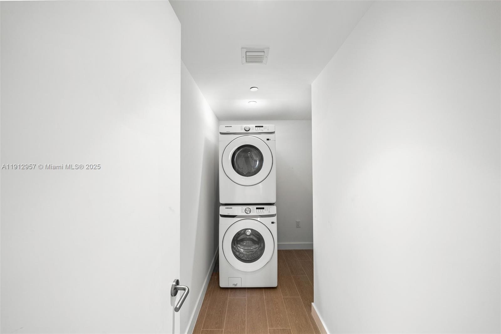 Five Park - Residential