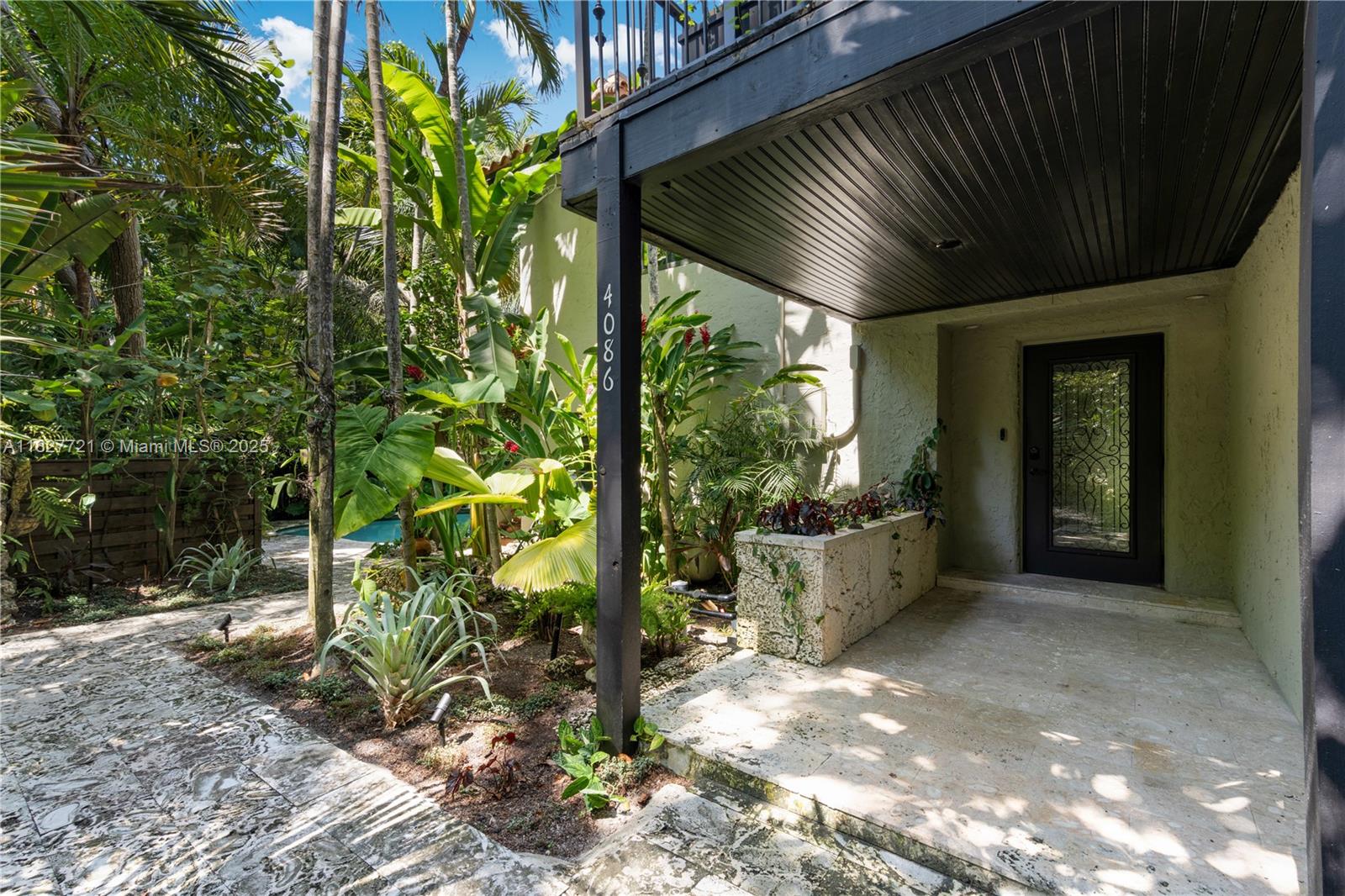 SOLANA PARK ADDN - Residential Lease