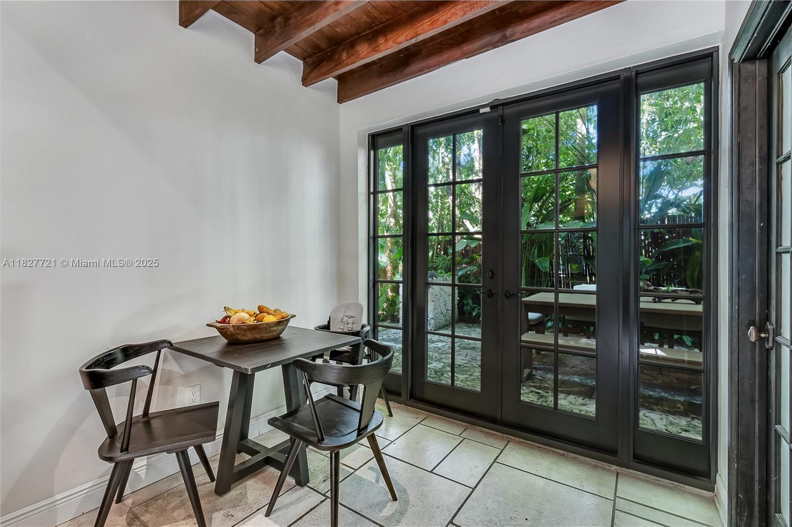 SOLANA PARK ADDN - Residential Lease