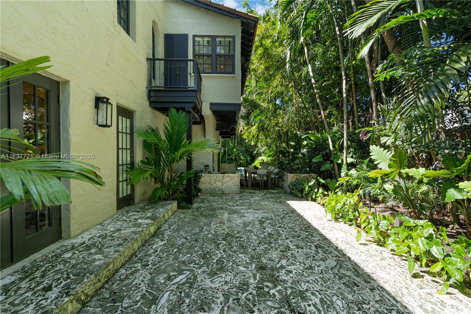 SOLANA PARK ADDN - Residential Lease