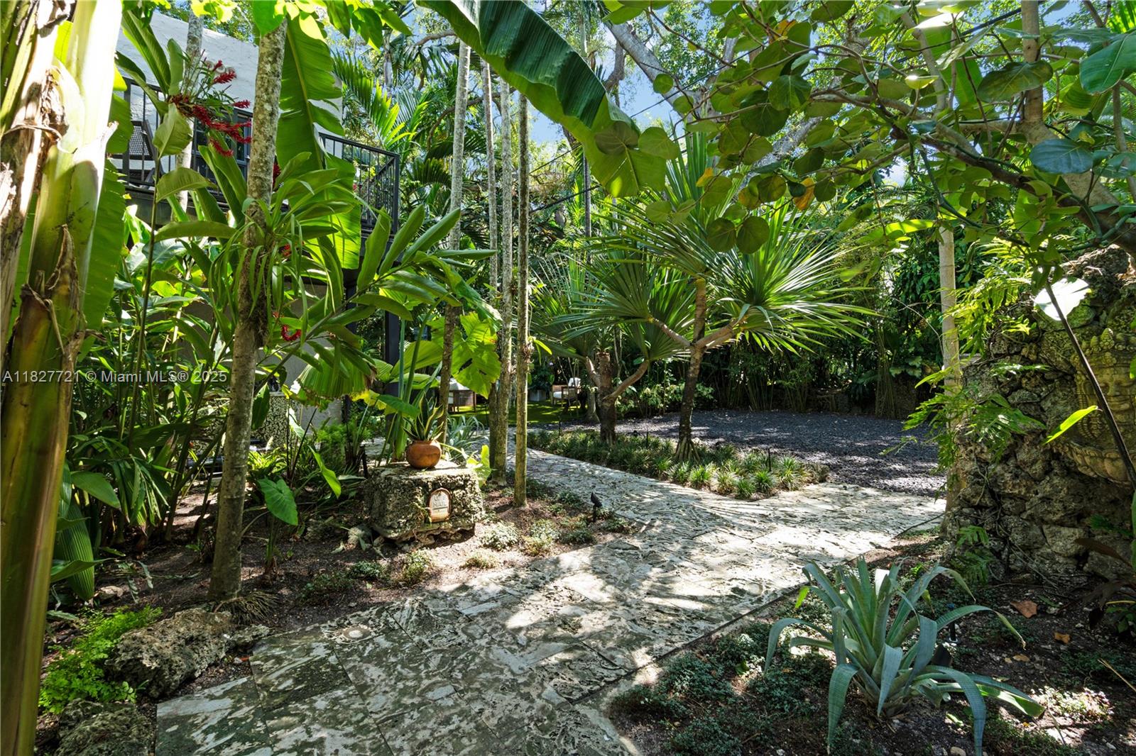 SOLANA PARK ADDN - Residential Lease