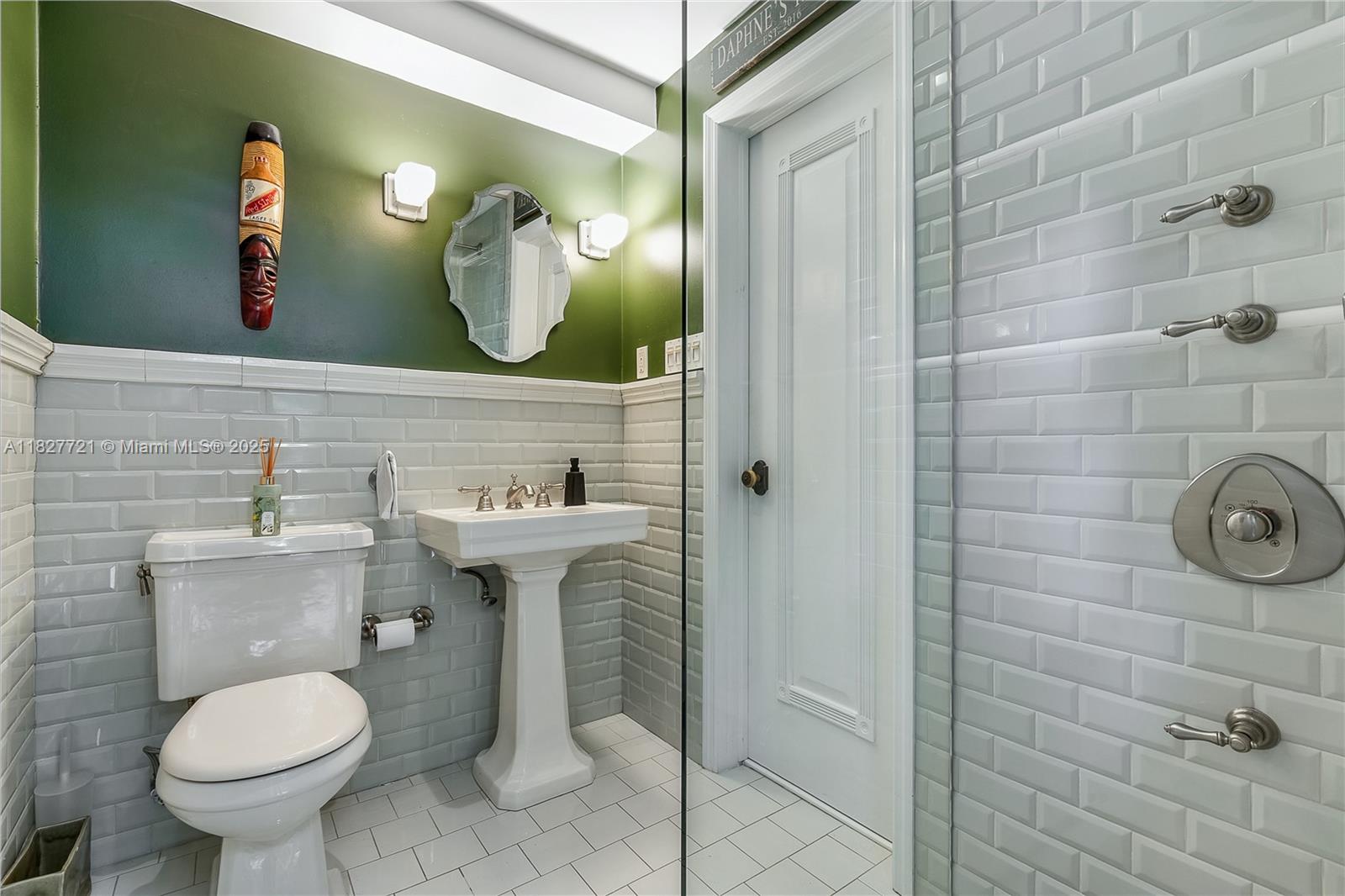 SOLANA PARK ADDN - Residential Lease