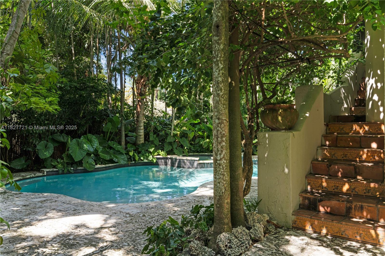 SOLANA PARK ADDN - Residential Lease
