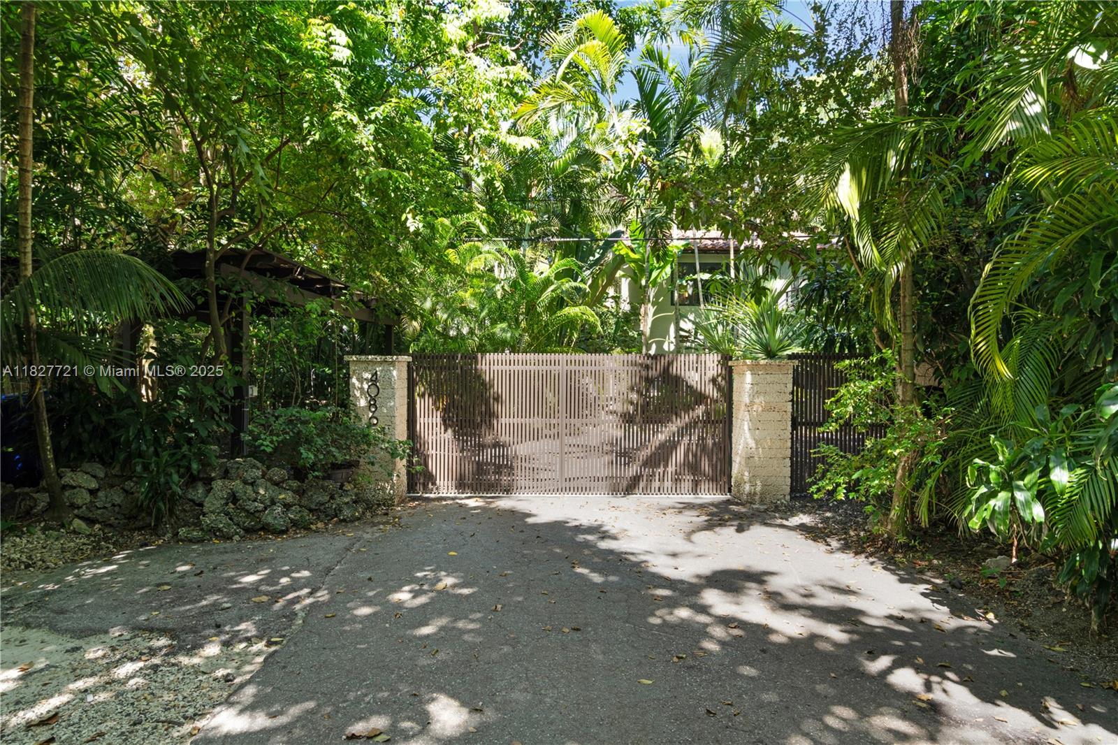 SOLANA PARK ADDN - Residential Lease