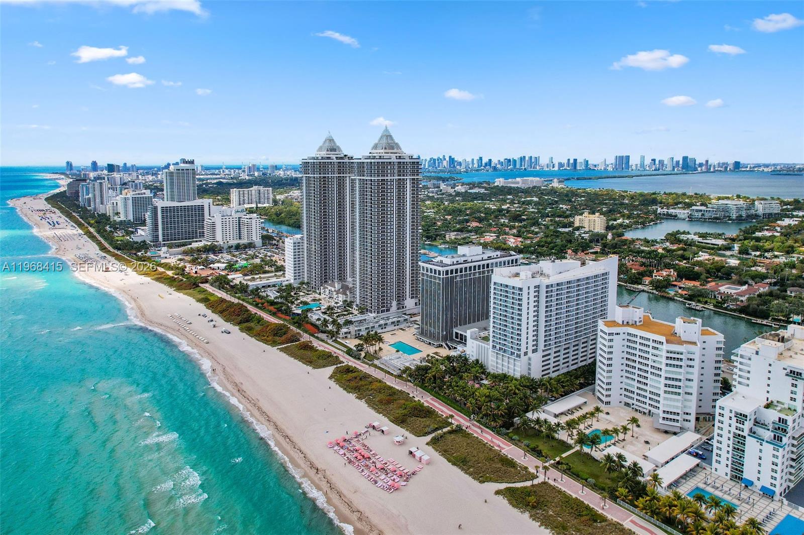 THE EXECUTIVE CONDO - Residential