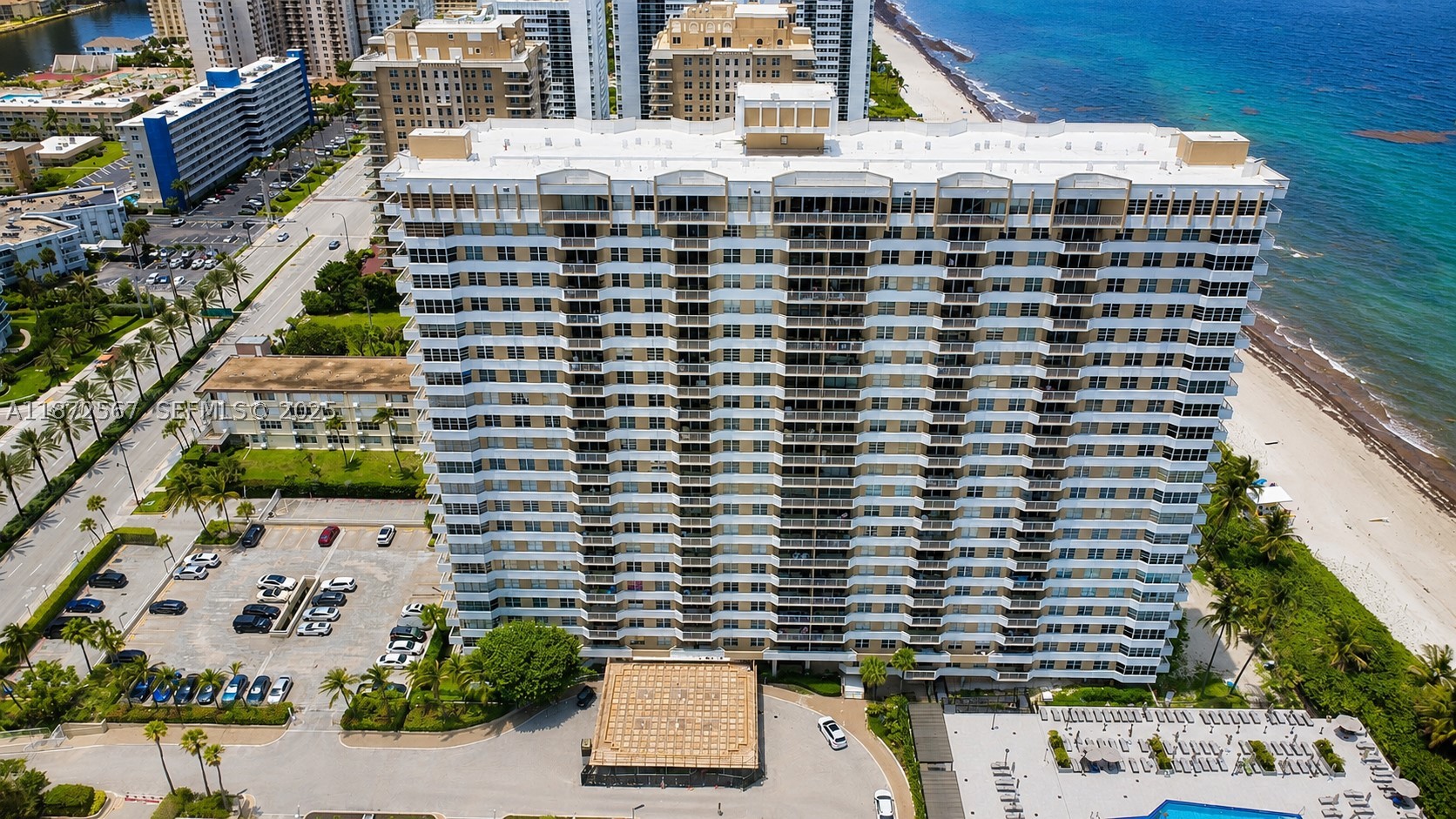 HEMISPHERES CONDO - Residential