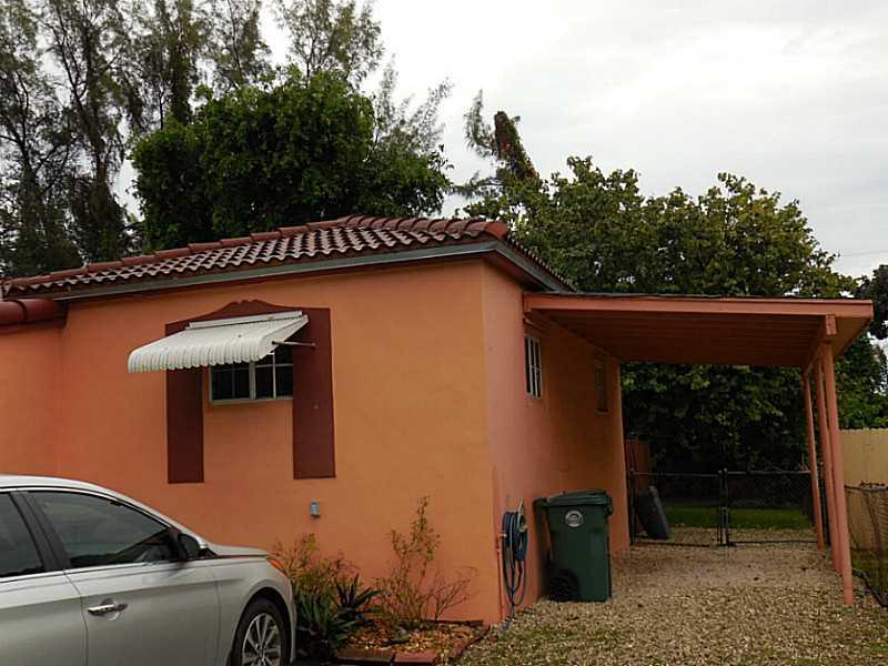 BISCAYNE LAWN EXTN - Residential Lease