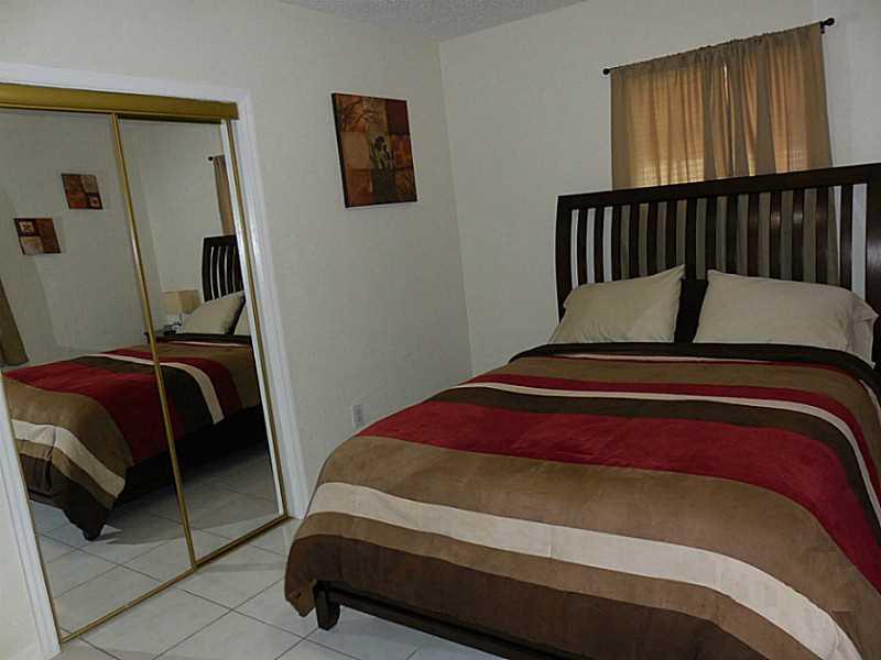 BISCAYNE LAWN EXTN - Residential Lease