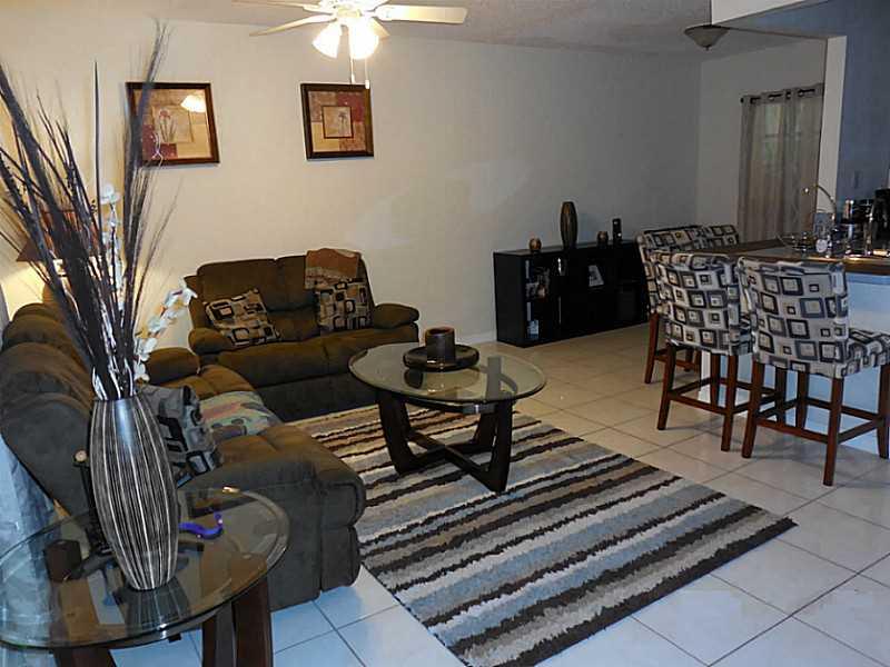 BISCAYNE LAWN EXTN - Residential Lease