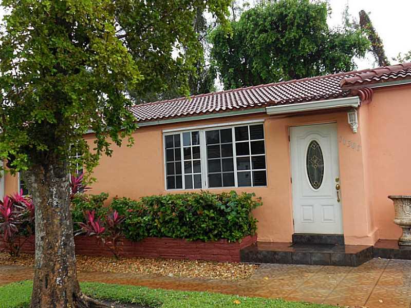 Excellent home in the desirable Biscayne Park, peaceful area, lots of green, 2 blocks from the park and community center that includes kids playground, tot lot and courts for different sports.
Quiet area yet close to Biscayne Blvd/US1 and I-95 for quick access to the airport, downtown, and many restaurants, stores, etc.   Beautifully landscaped 2/1 duplex , open kitchen, ample parking space for up to four cars assigned exclusively to the unit. Big back porch overlooking large garden, with fountain.