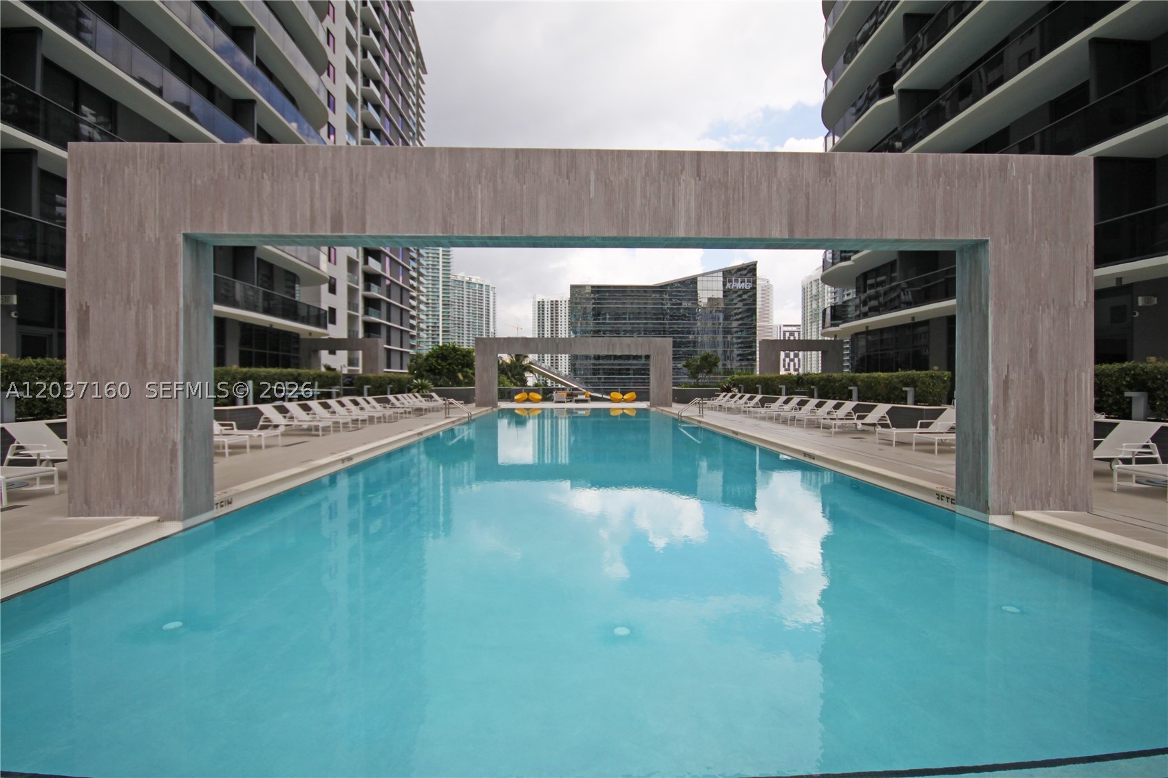BRICKELL HEIGHTS EAST CON - Residential Lease