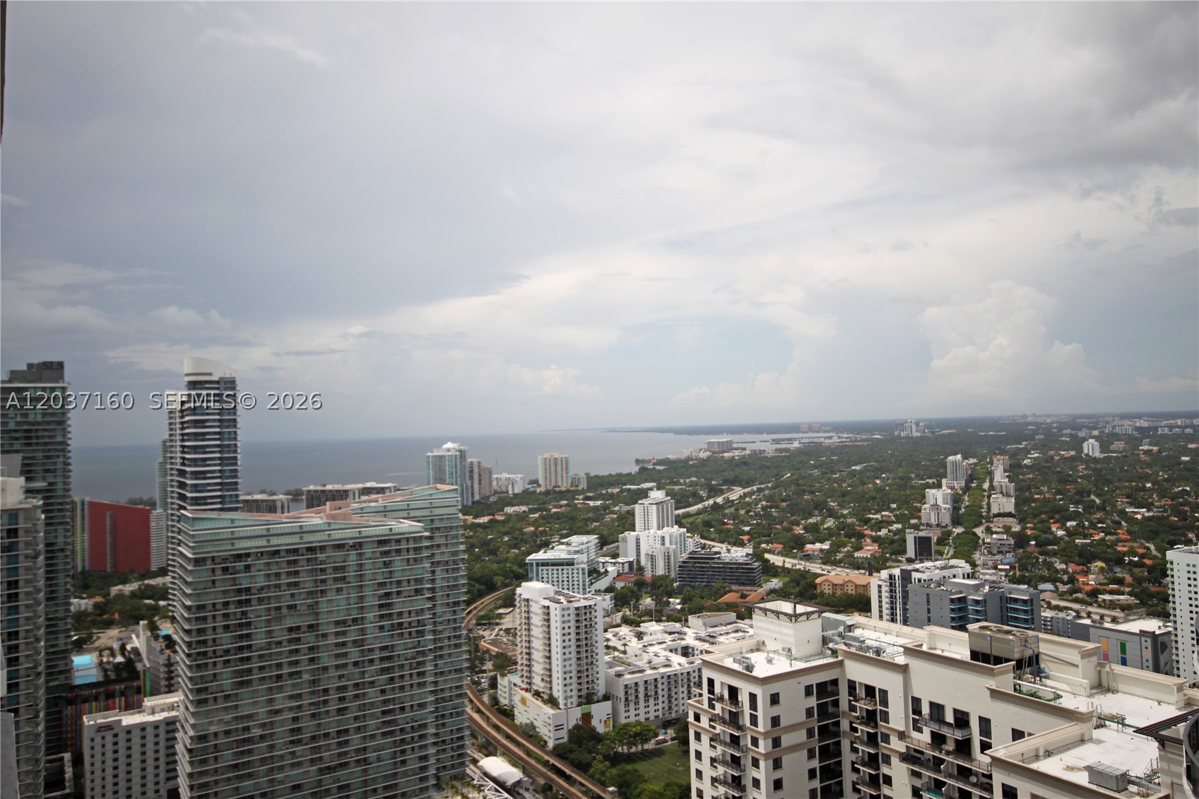 BRICKELL HEIGHTS EAST CON - Residential Lease