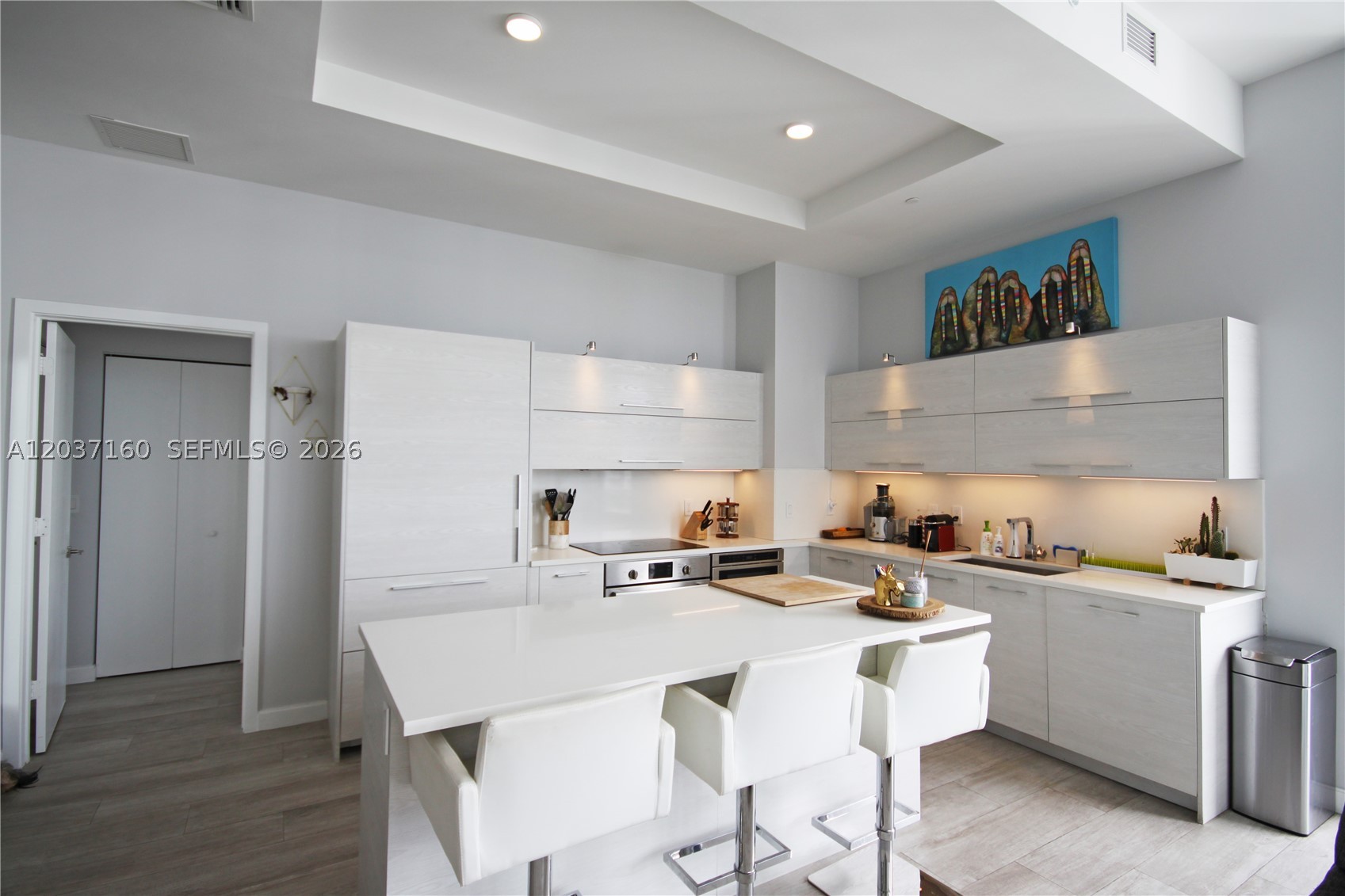 BRICKELL HEIGHTS EAST CON - Residential Lease
