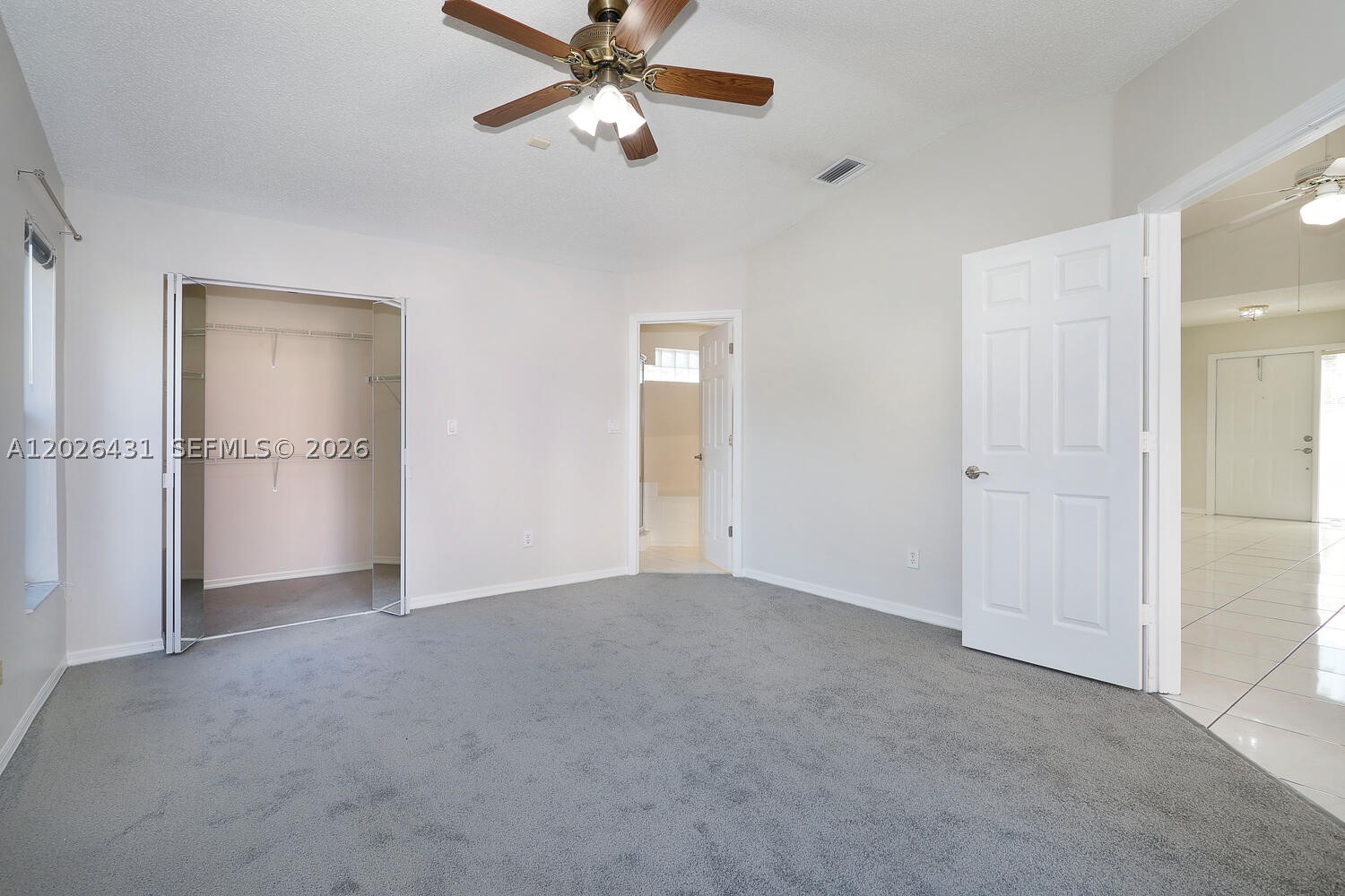 WOODS LAKE - Residential Lease