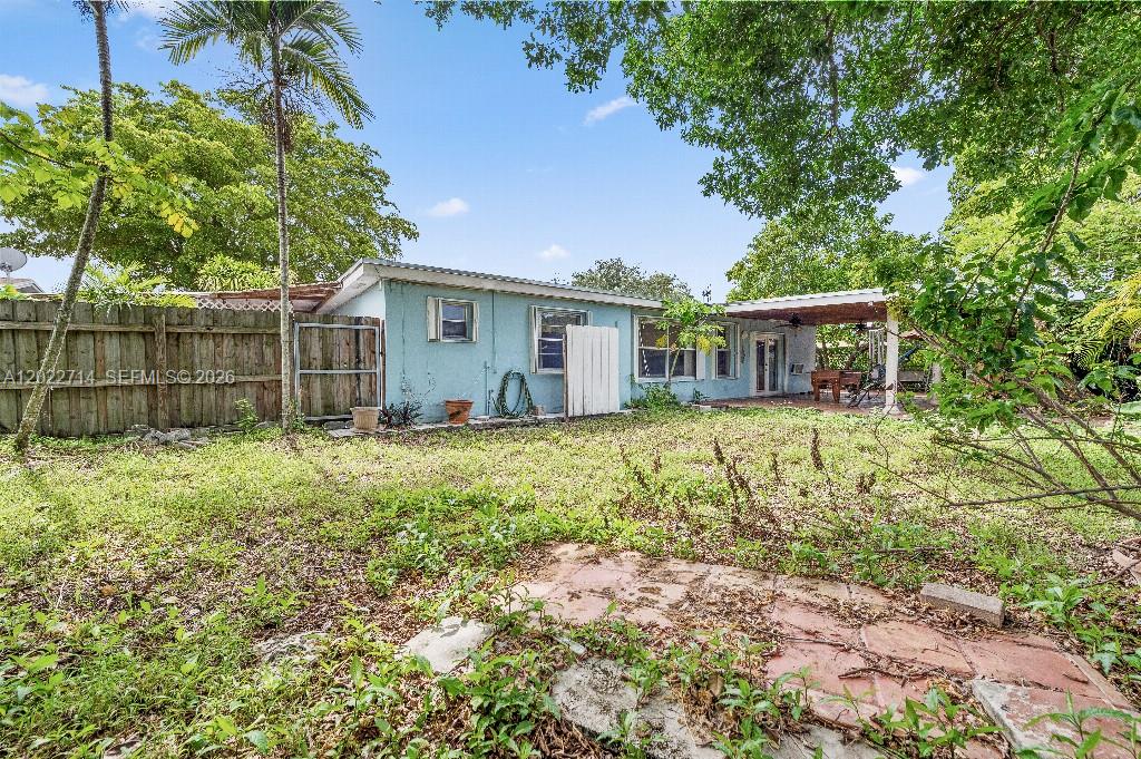 KENDALE LAKES SEC 4 - Residential