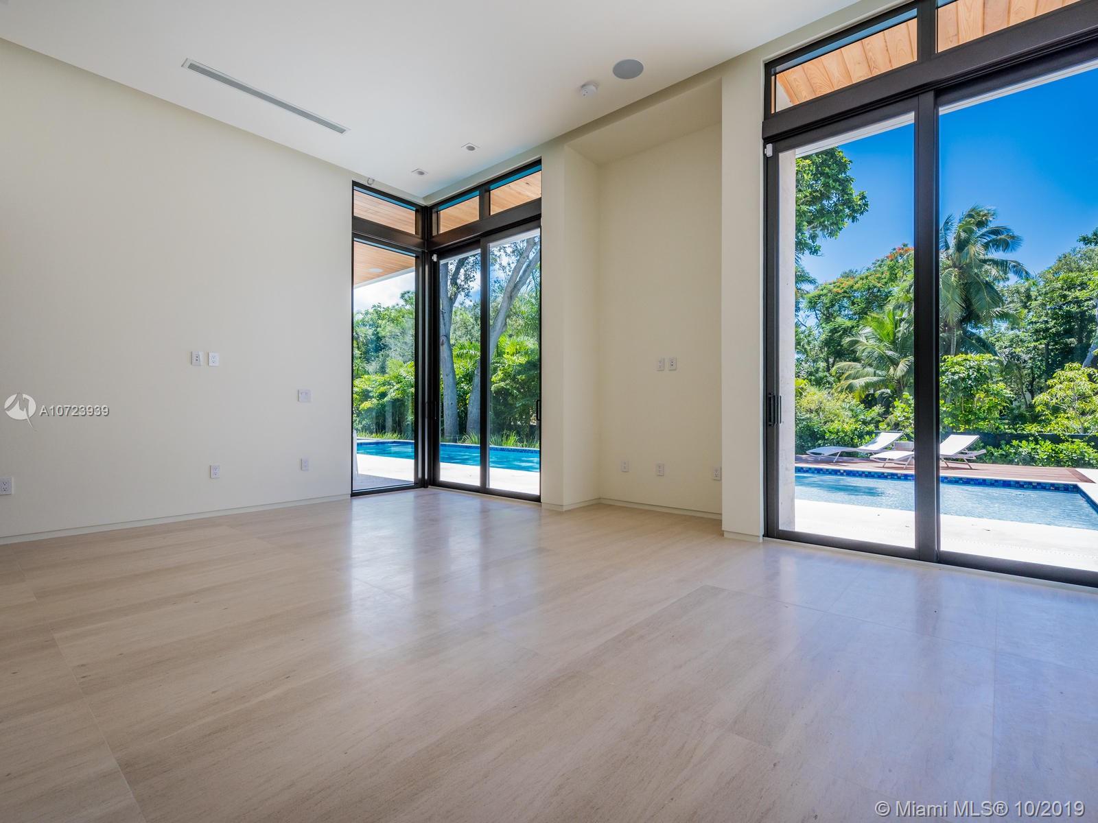 Granada Park - Residential