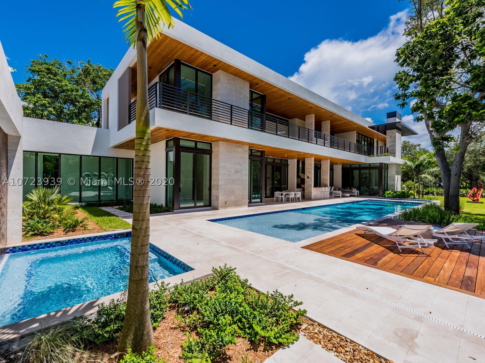 Granada Park - Residential
