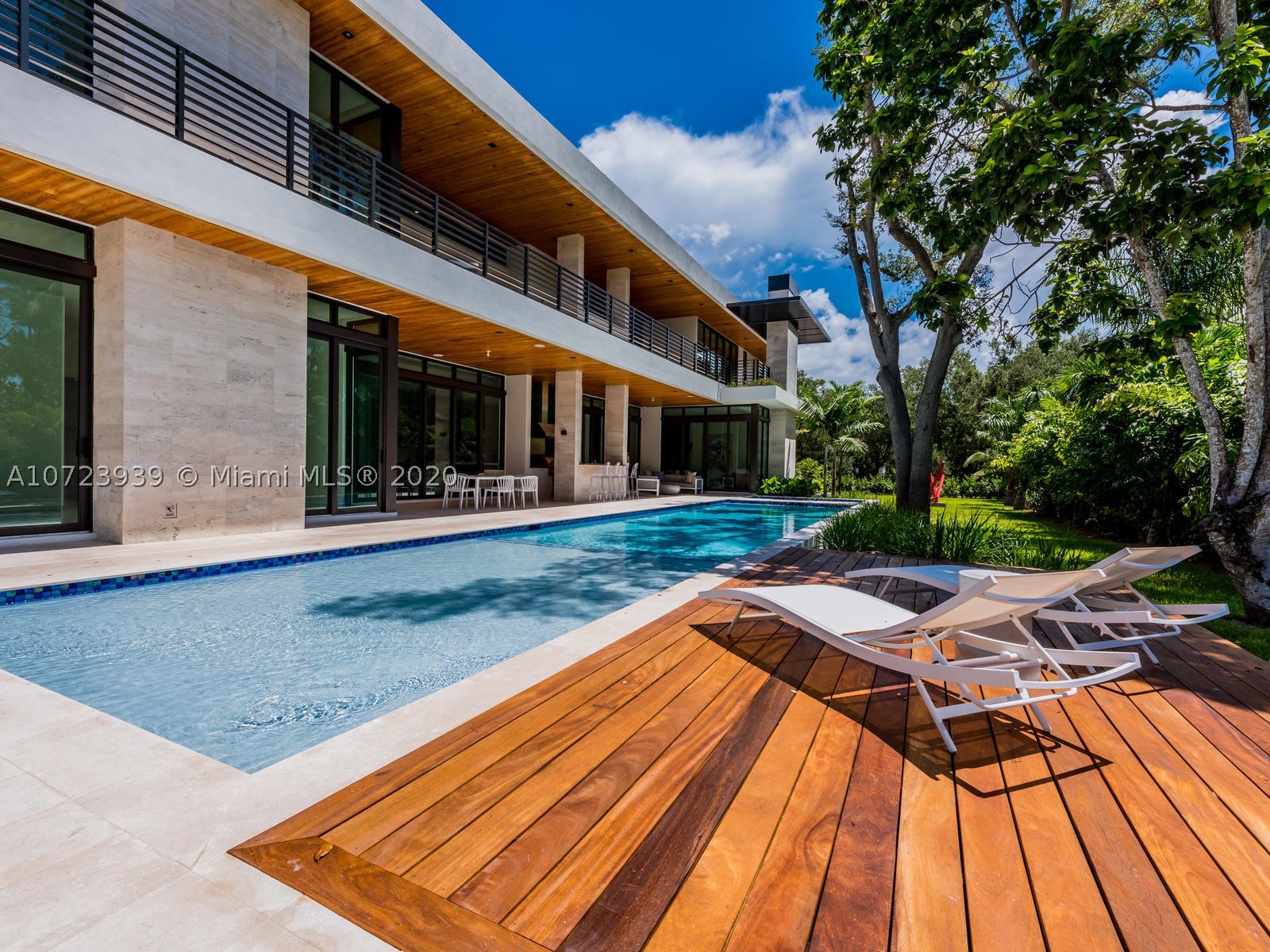 Granada Park - Residential