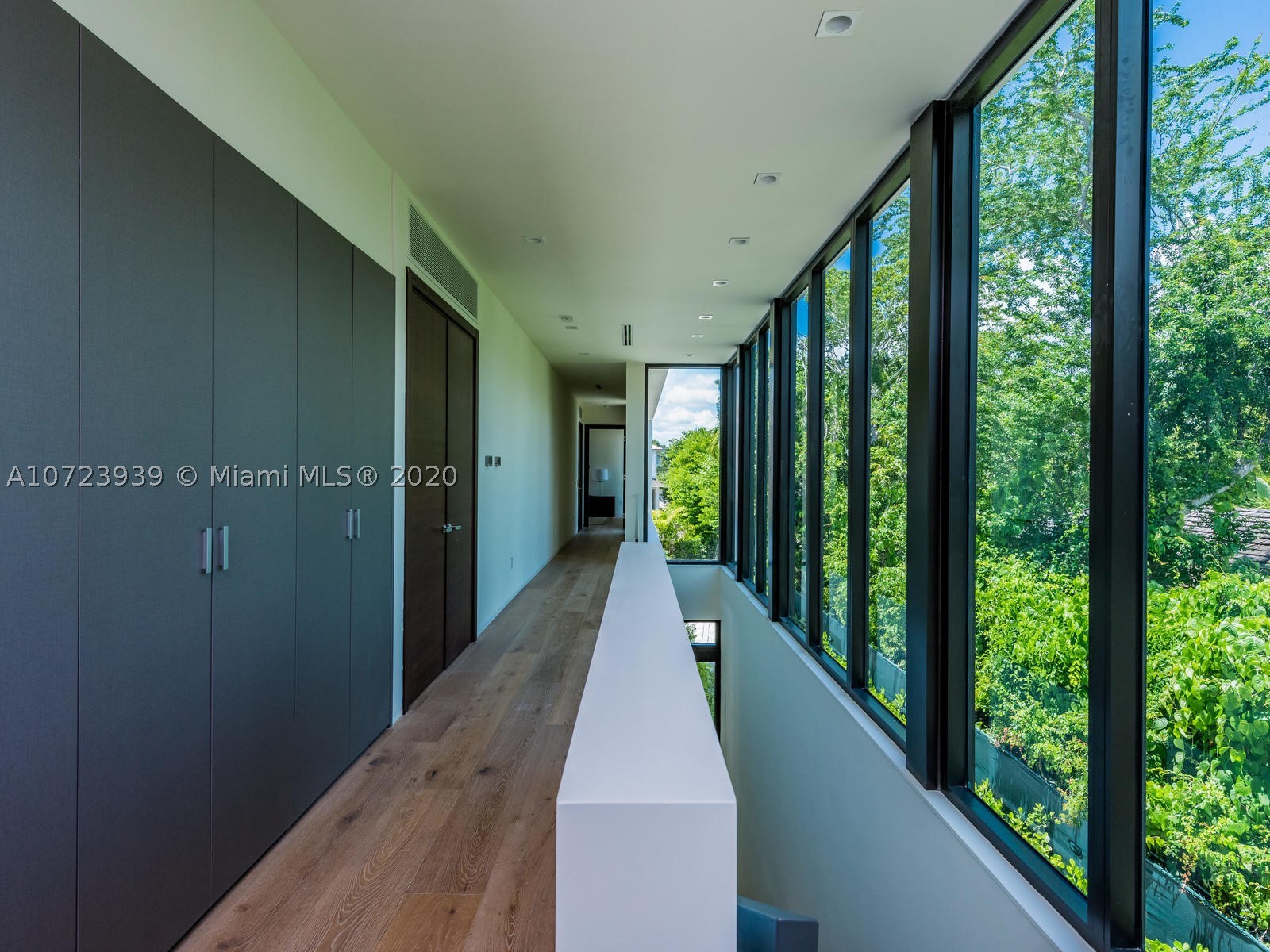 Granada Park - Residential
