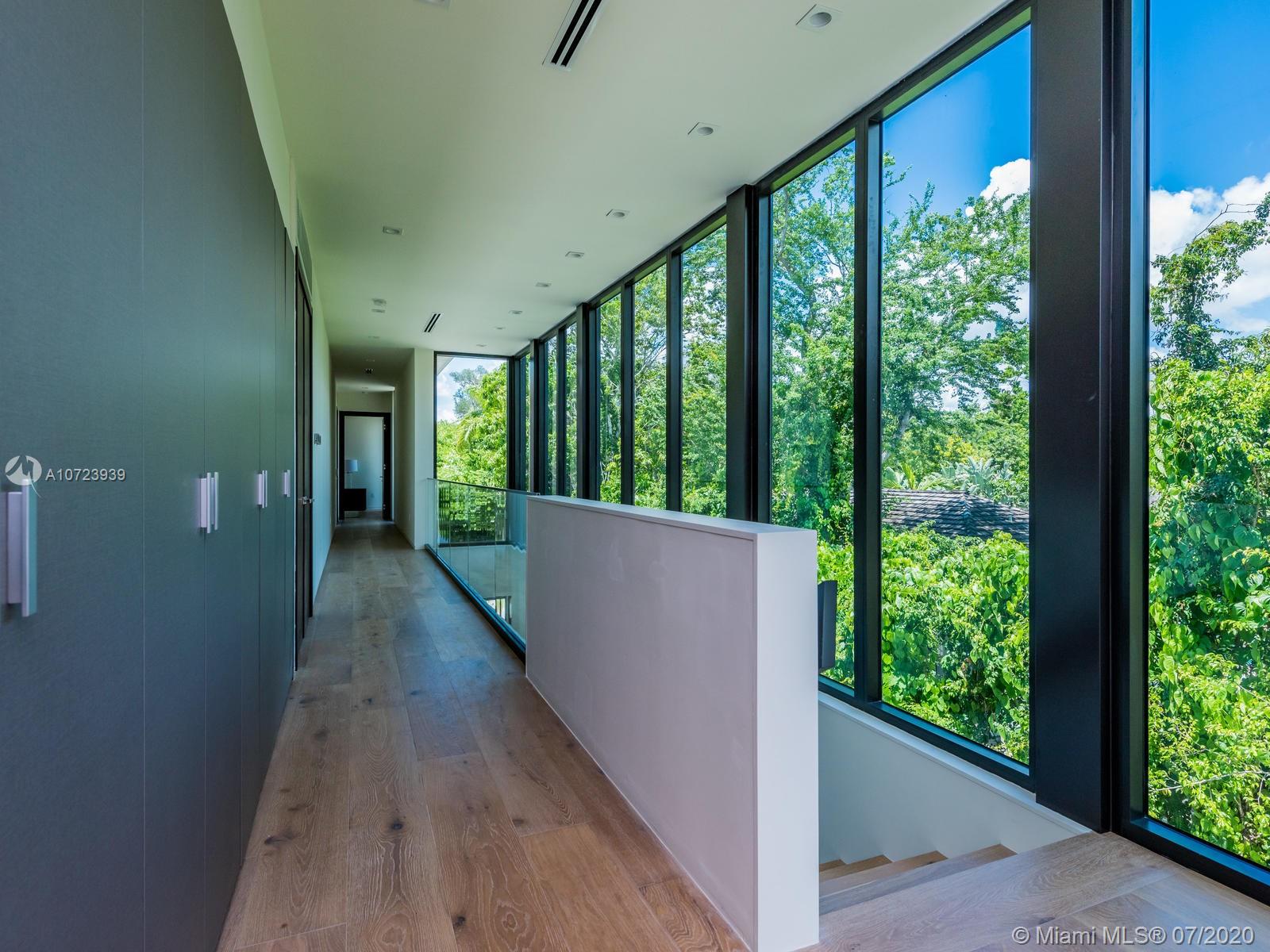 Granada Park - Residential