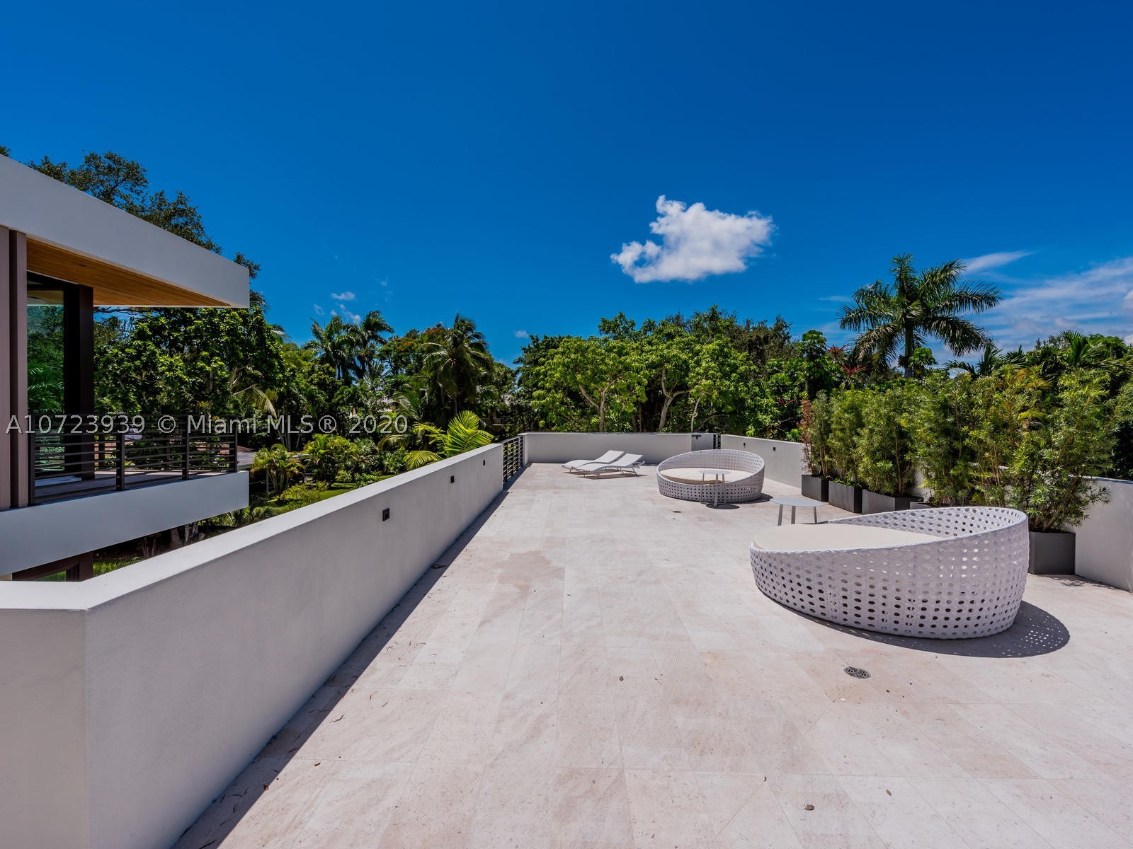 Granada Park - Residential