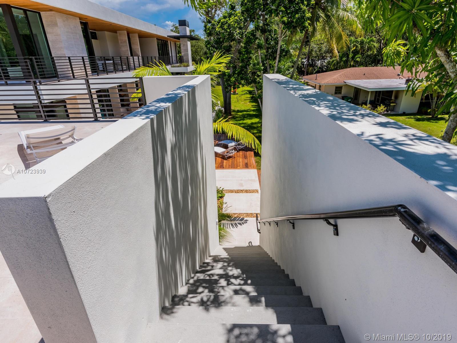 Granada Park - Residential