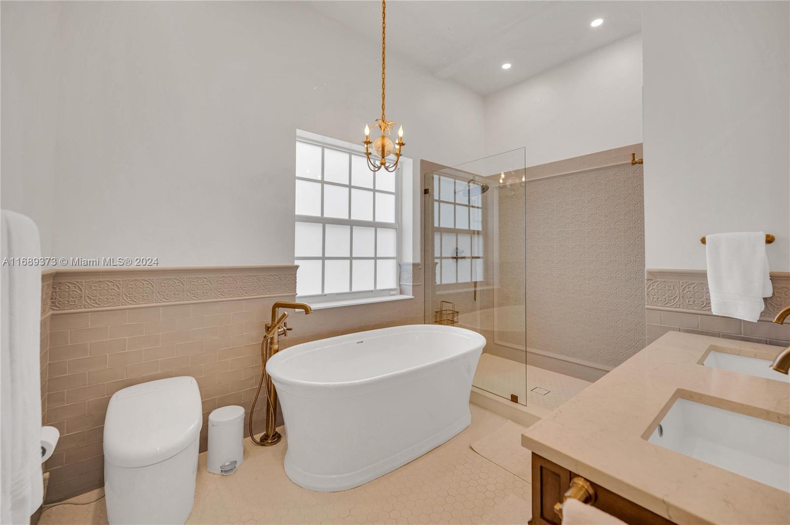 BILTMORE SUB - Residential Lease