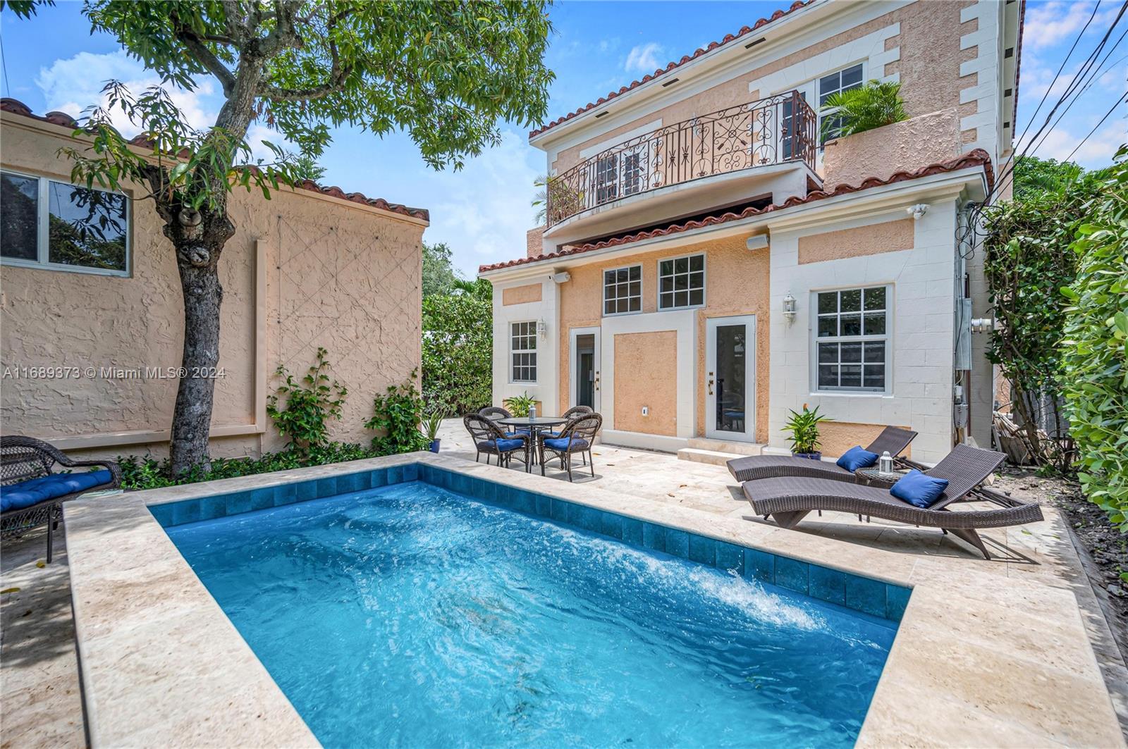 BILTMORE SUB - Residential Lease