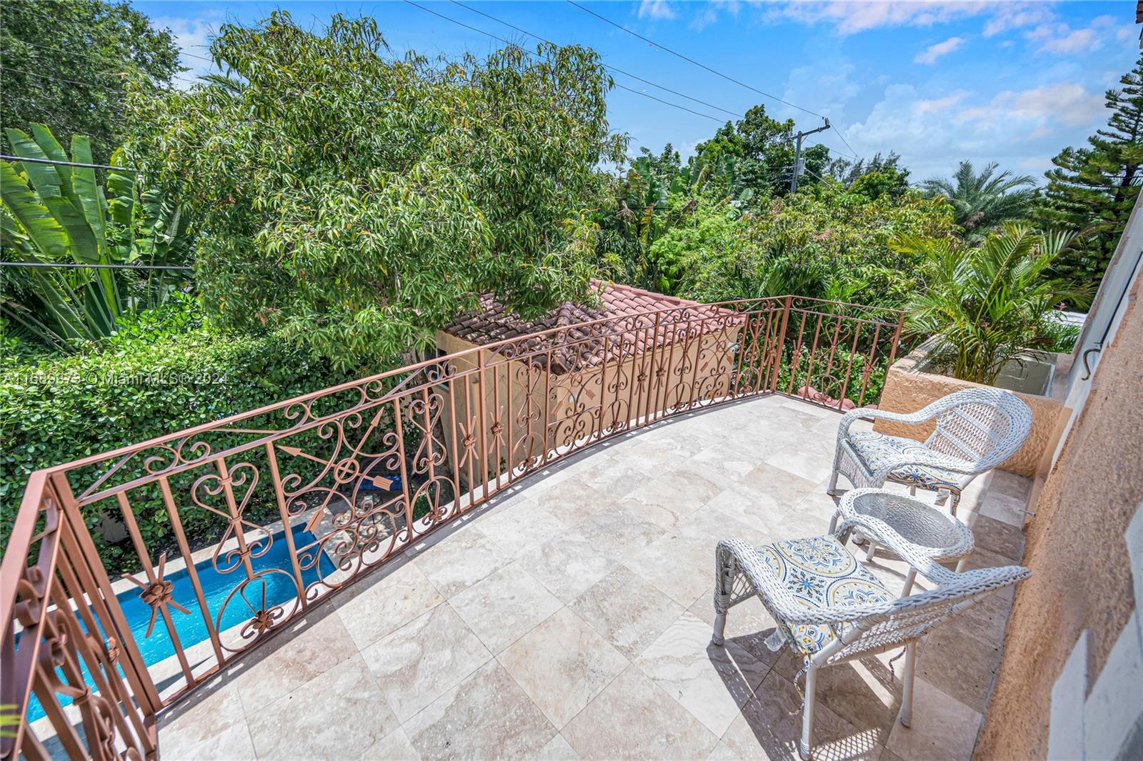 BILTMORE SUB - Residential Lease