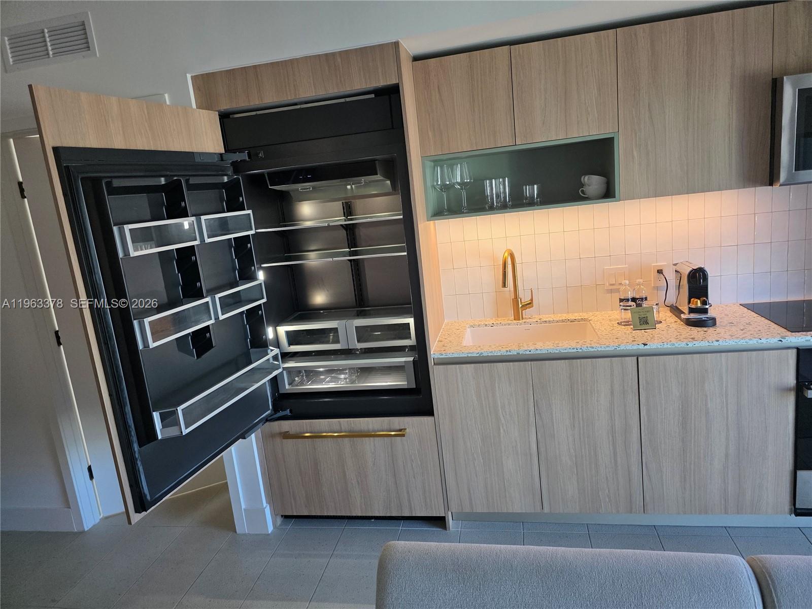 159 NE 6TH STREET CONDO - Residential