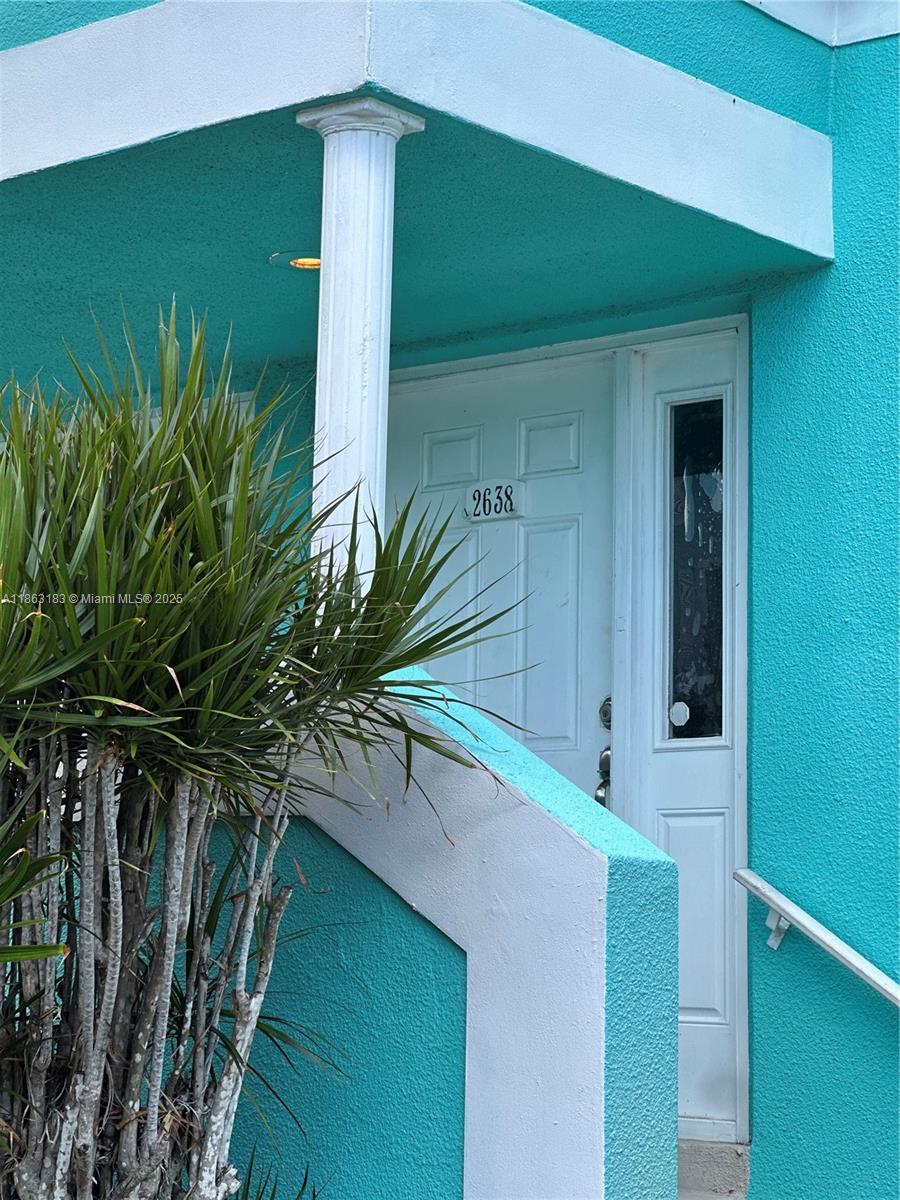 KEYS GATE CONDO NO THREE - Residential
