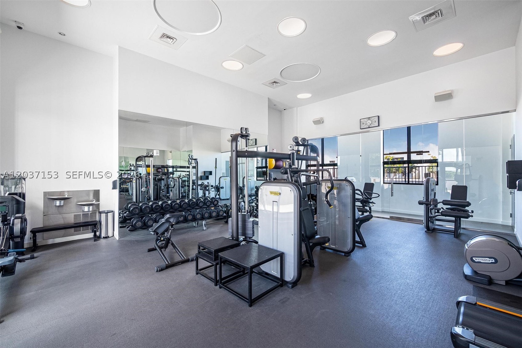 ONE THOUSAND VENETIAN WAY - Residential Lease