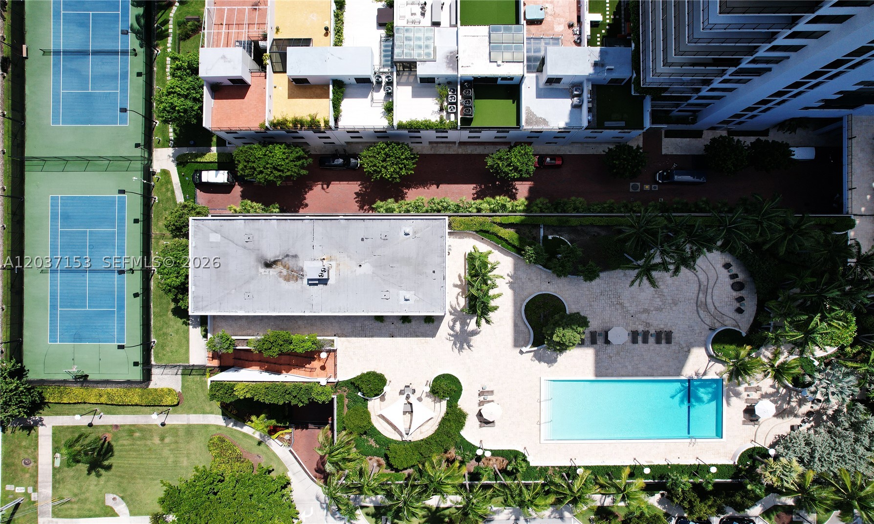 ONE THOUSAND VENETIAN WAY - Residential Lease