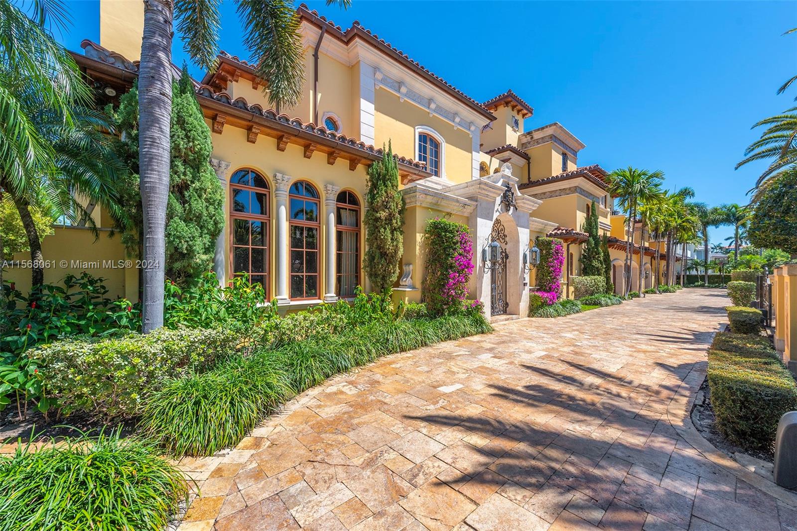 LAUDERDALE ISLES RE-AMEND - Residential