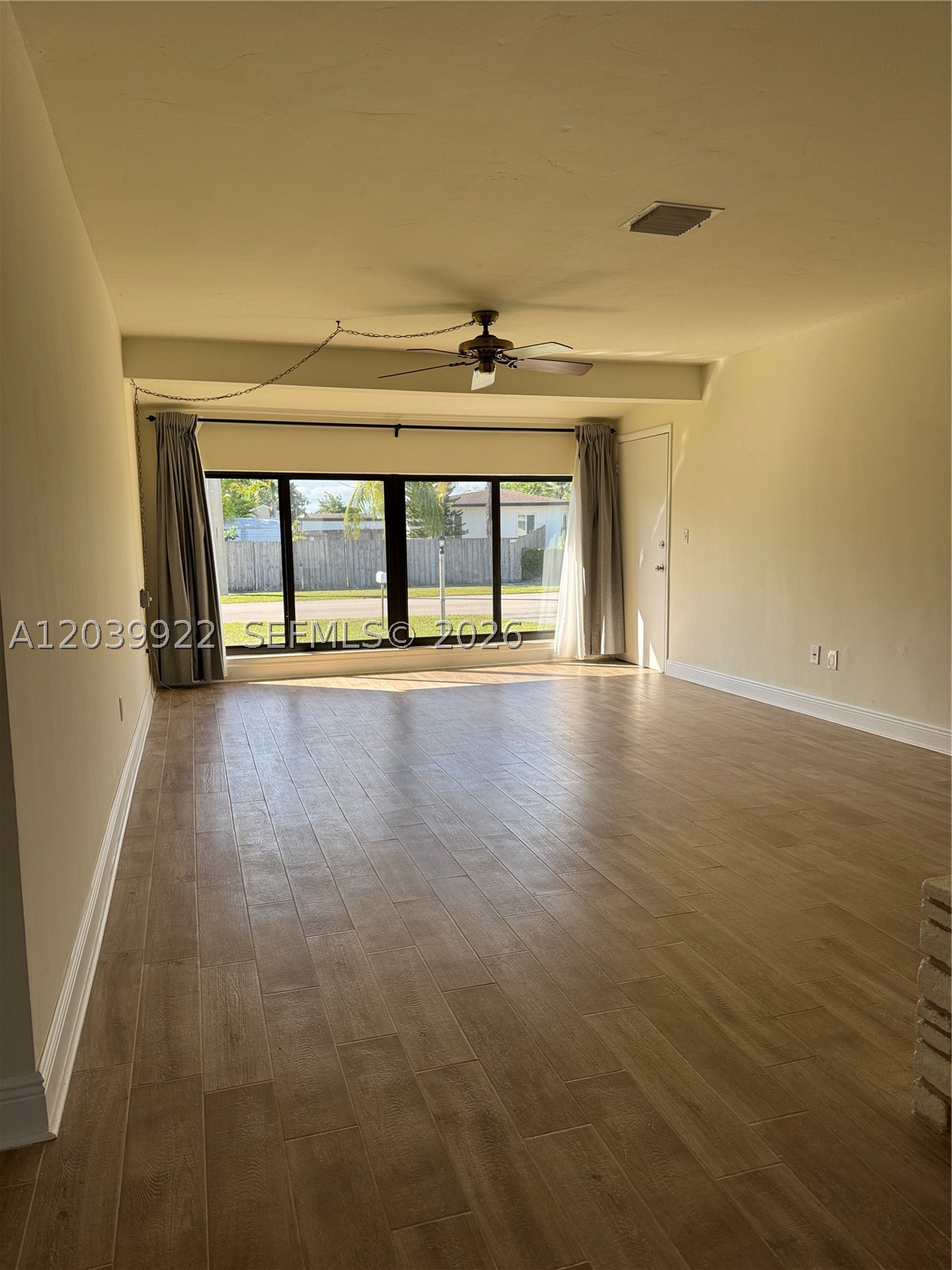 CUTLER RIDGE SEC 3 - Residential