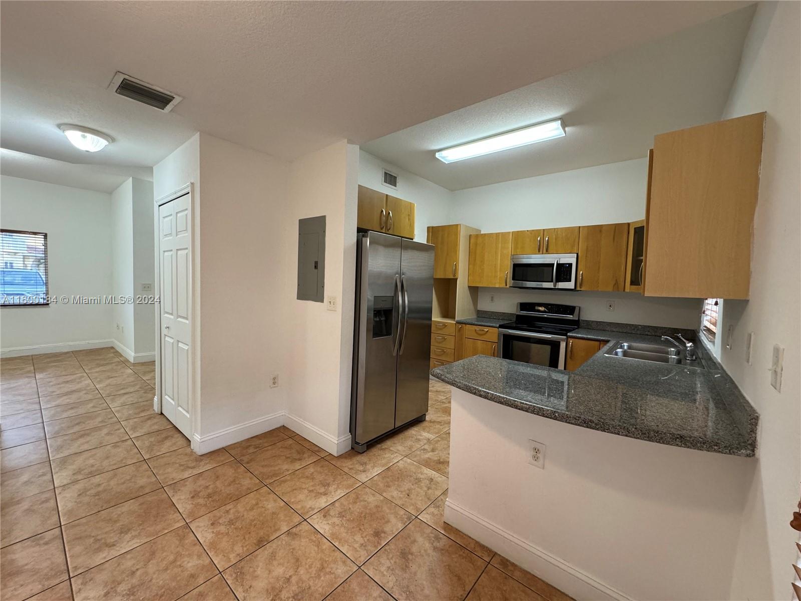 TUSCAN LAKE VILLAS - Residential Lease