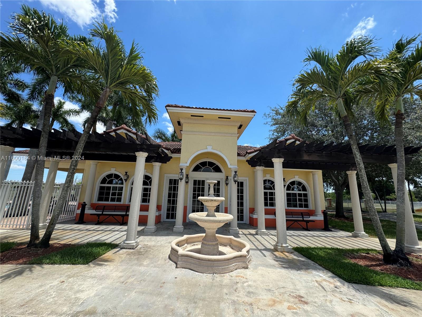 TUSCAN LAKE VILLAS - Residential Lease