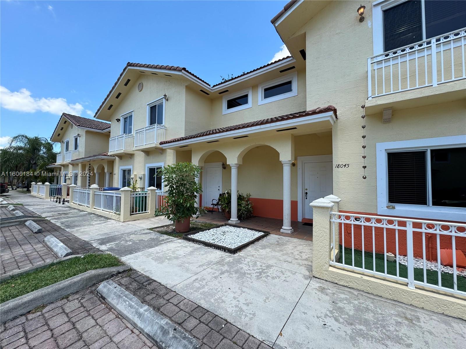 TUSCAN LAKE VILLAS - Residential Lease