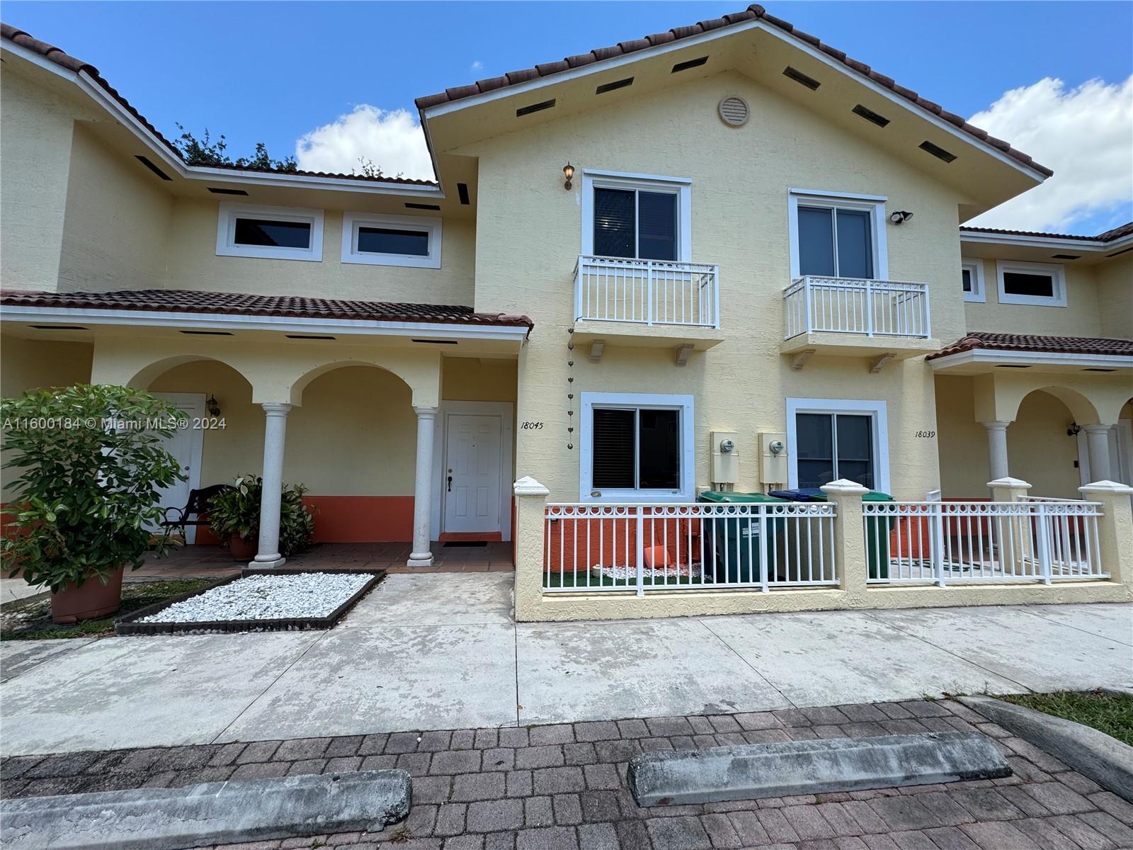 TUSCAN LAKE VILLAS - Residential Lease