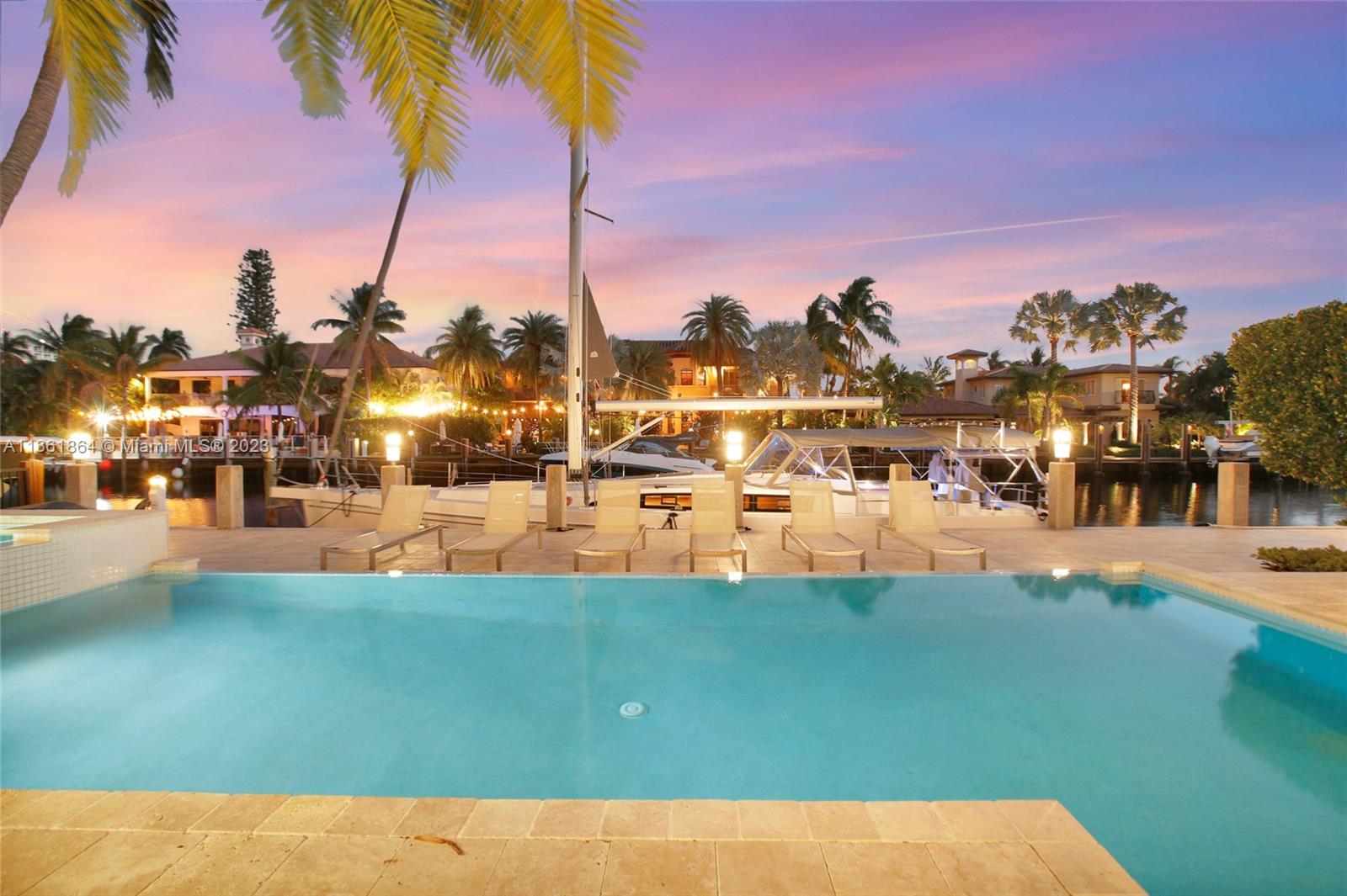 CORAL RIDGE COUNTRY CLUB - Residential