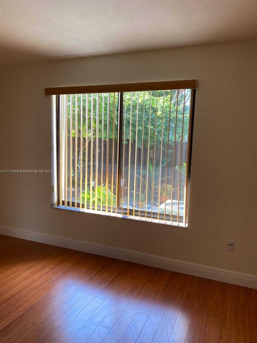 GLADEWIND HEIGHTS - Residential Lease