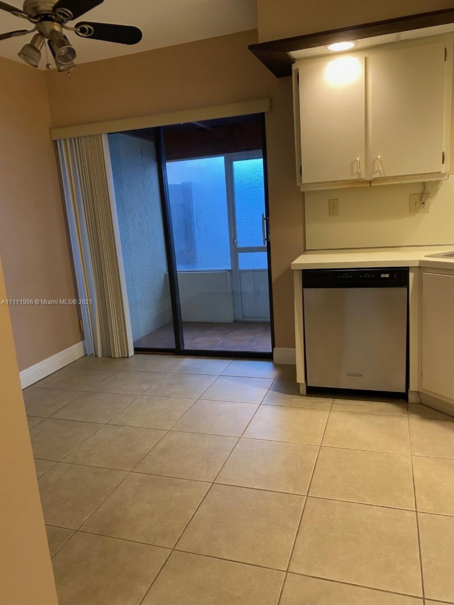 GLADEWIND HEIGHTS - Residential Lease