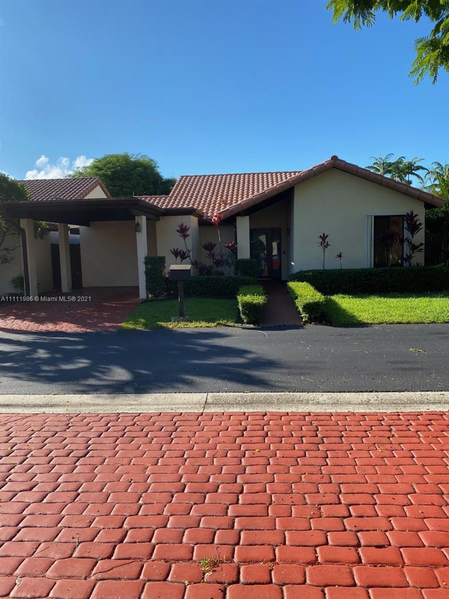 GLADEWIND HEIGHTS - Residential Lease