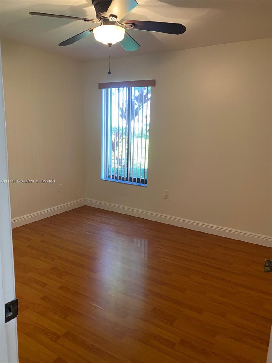 GLADEWIND HEIGHTS - Residential Lease