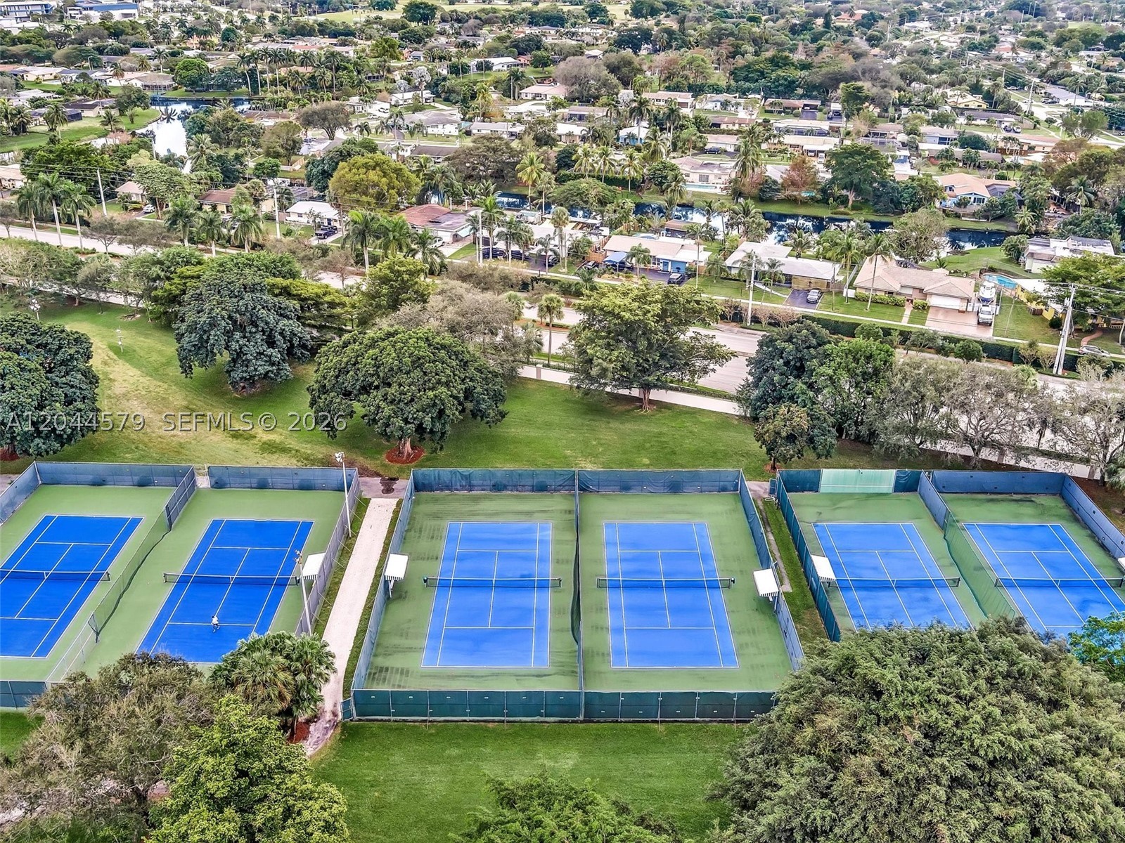 BAHAMA VILLAGE CONDO - Residential