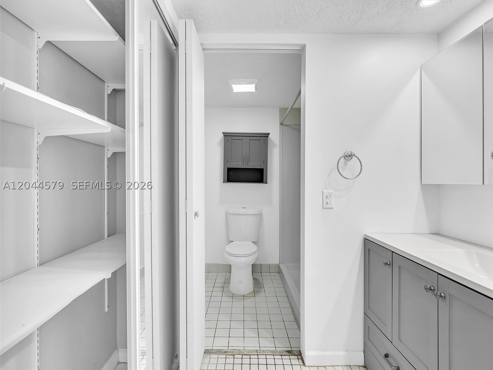 BAHAMA VILLAGE CONDO - Residential