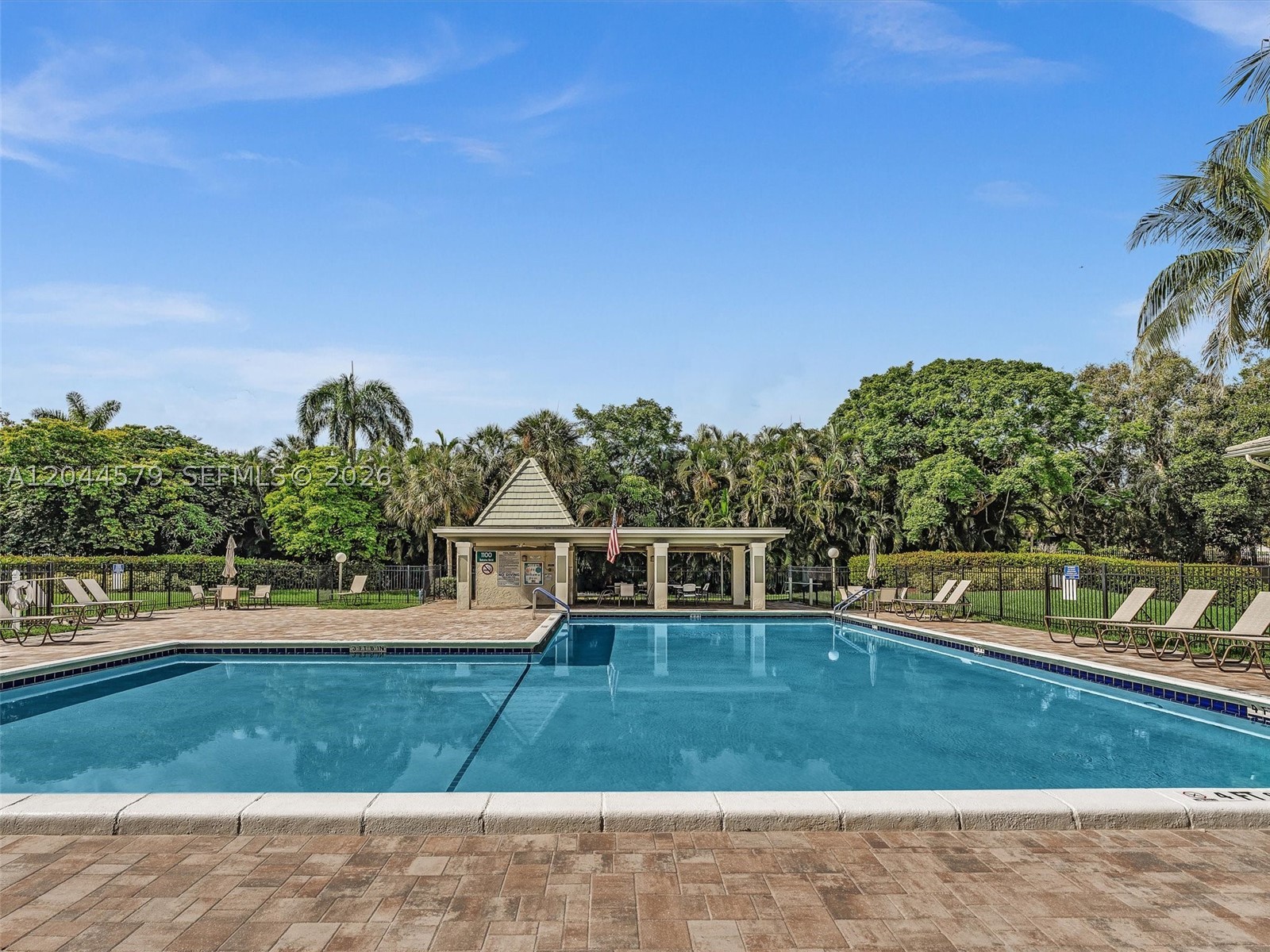 BAHAMA VILLAGE CONDO - Residential