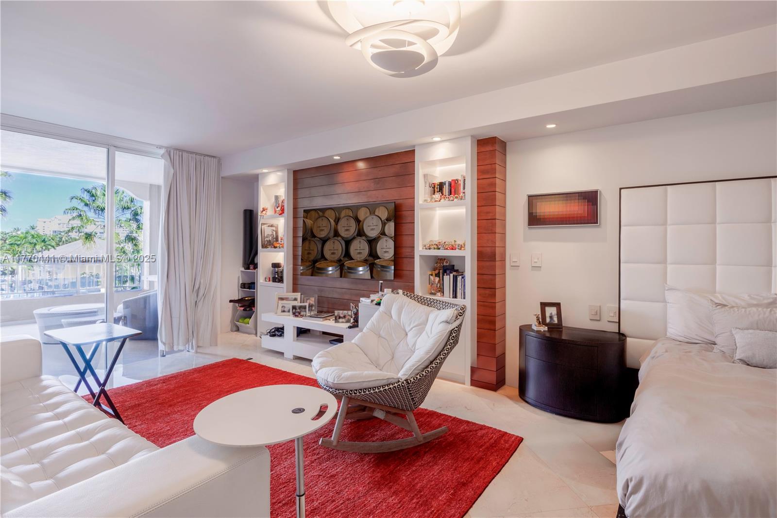 LAKE TOWER CONDO - Residential