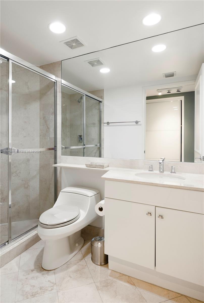 LAKE TOWER CONDO - Residential